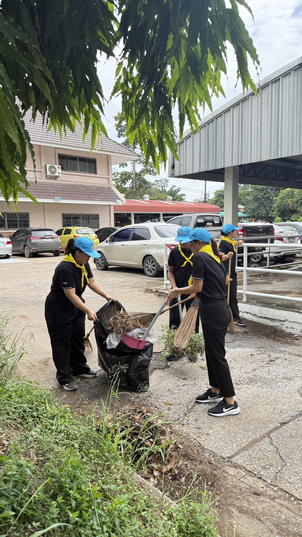 title - ส.ป.ก.ยโสธร ร่วมกิจกรรมจิตอาสาพัฒนา  เนื่องในวัน “สมเด็จพระนารายณ์มหาราช”